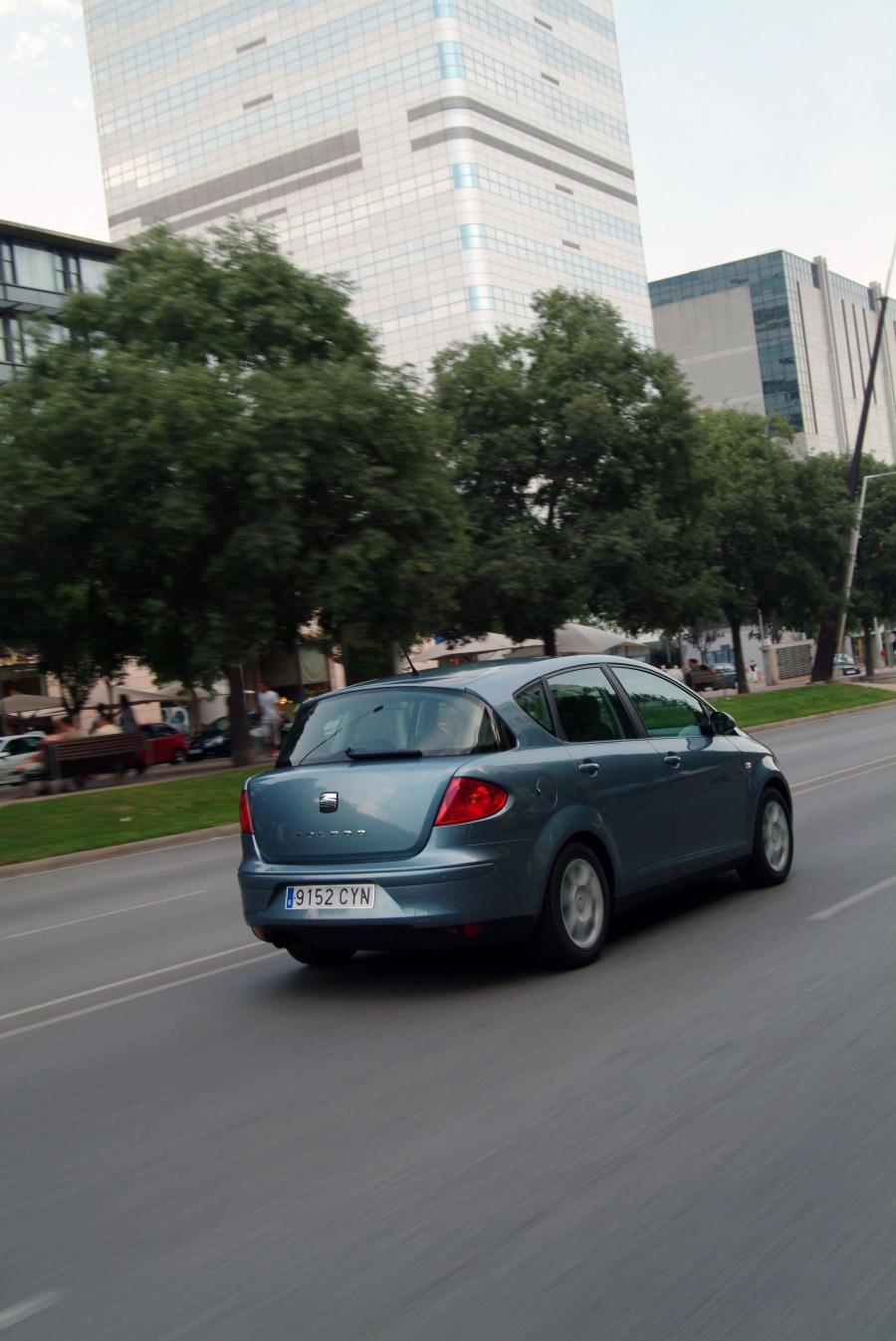  Seat Toledo 2004 года  (фото 78 из 110)
